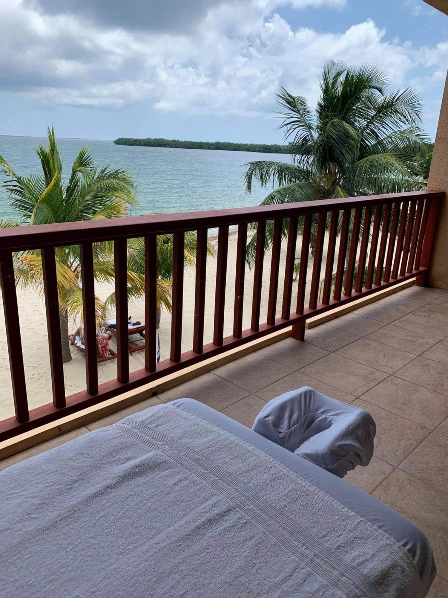 Belizean Nirvana Placencia Ngoại thất bức ảnh