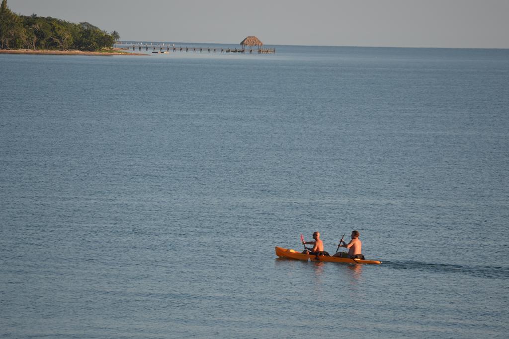 Belizean Nirvana Placencia Ngoại thất bức ảnh