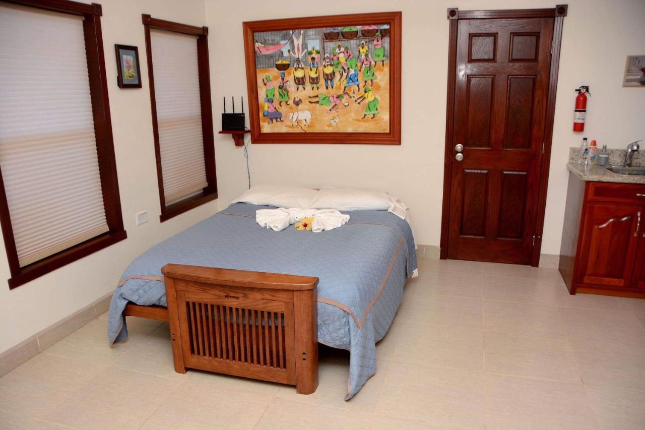 Belizean Nirvana Placencia Ngoại thất bức ảnh